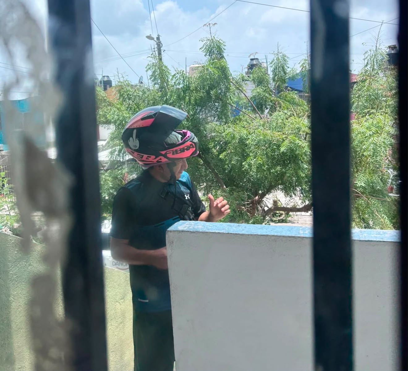 Sujeto prende fuego a vivienda en el Centro y continúa acosando a familia; exigen actuar de la Fiscalía